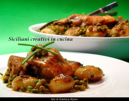 Coniglio con piselli e cipolline al marsala