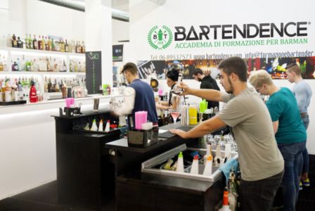 Accademia Bartendence: corsi e lavoro per barman