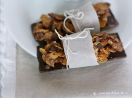 Barrette di cornflakes e cioccolato fondente