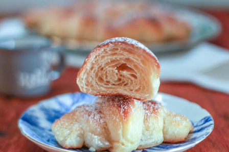 Croissant sfogliati fatti in casa