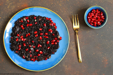 Riso venere con gorgonzola, melagrana e tè