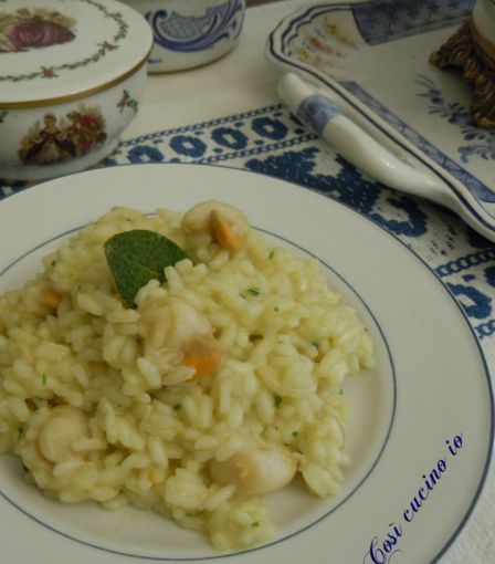 Risotto di capesante e brodo di branzino