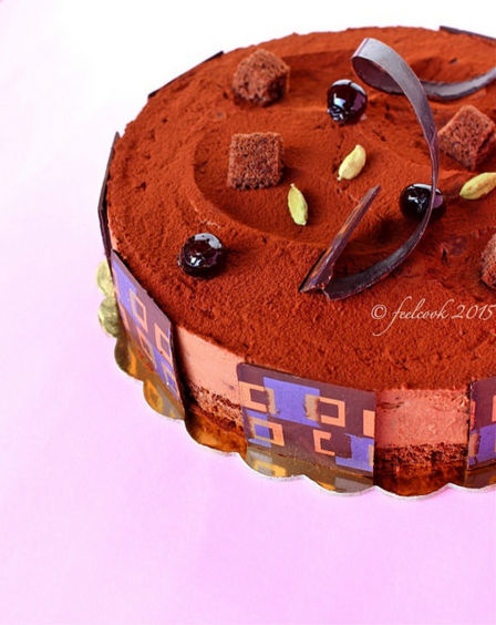 Torta mousse di cioccolato e amarene