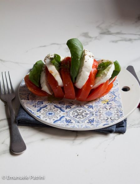 Insalata caprese ricetta