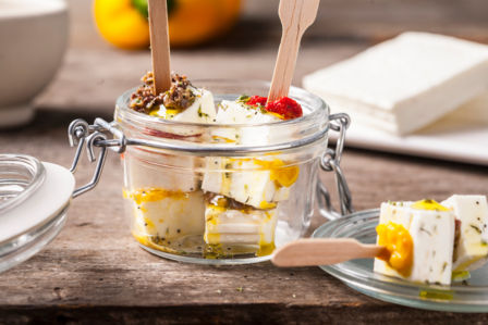 Antipastino in vaso di vetro con Primosale