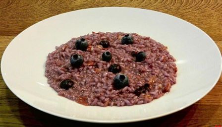 Risotto al Prosecco mirtilli e prosciutto d'oca