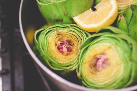 Carciofi? Sì, anche ai gambi