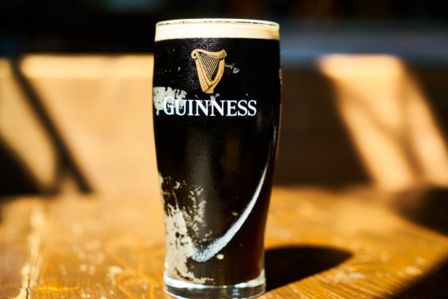 Guinness: perché merita di essere la birra scura più famosa al mondo