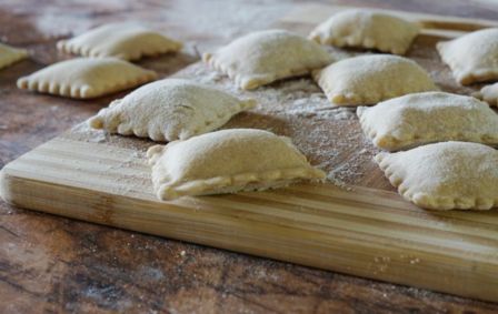 Ricetta ravioli alle pere e formaggio, un mix collaudato che funziona in ogni occasione