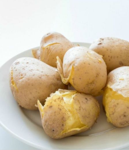 Insalata di patate lesse alle erbe