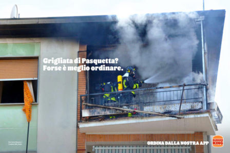 Burger King pubblicizza il suo delivery sbeffeggiando le grigliate italiane