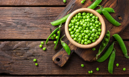 Come sgusciare, sbianchire e cucinare i piselli freschi