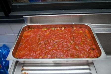 Parmigiana di melanzane indorata e fritta, ricetta perfetta anche con l’uovo