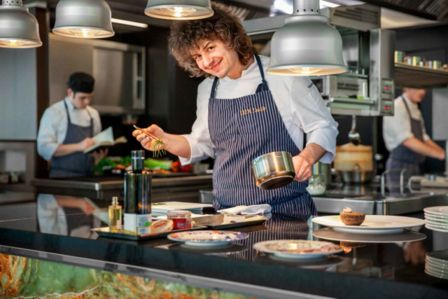 Tutti al mare! 5 ristoranti aperti da grandi chef in Toscana, Sardegna, Sicilia