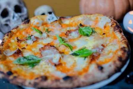 Halloween al tempo dei Dpcm. Pranzo a Milano: le migliori pizze alla zucca