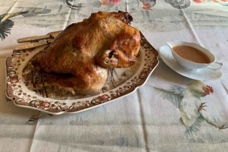 Tacchino ripieno al forno: ricetta e tempi di un secondo piatto importante