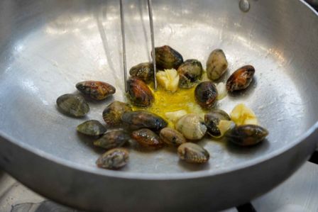 Spaghetti alle vongole: 10 alternative per variare la solita ricetta