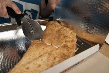 Pizza delivery. Zia Esterina Sorbillo, nuova pizzeria a via Nilo: fotoracconto