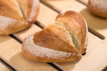Il pane a forma di cuore: ricetta per festeggiare San Valentino